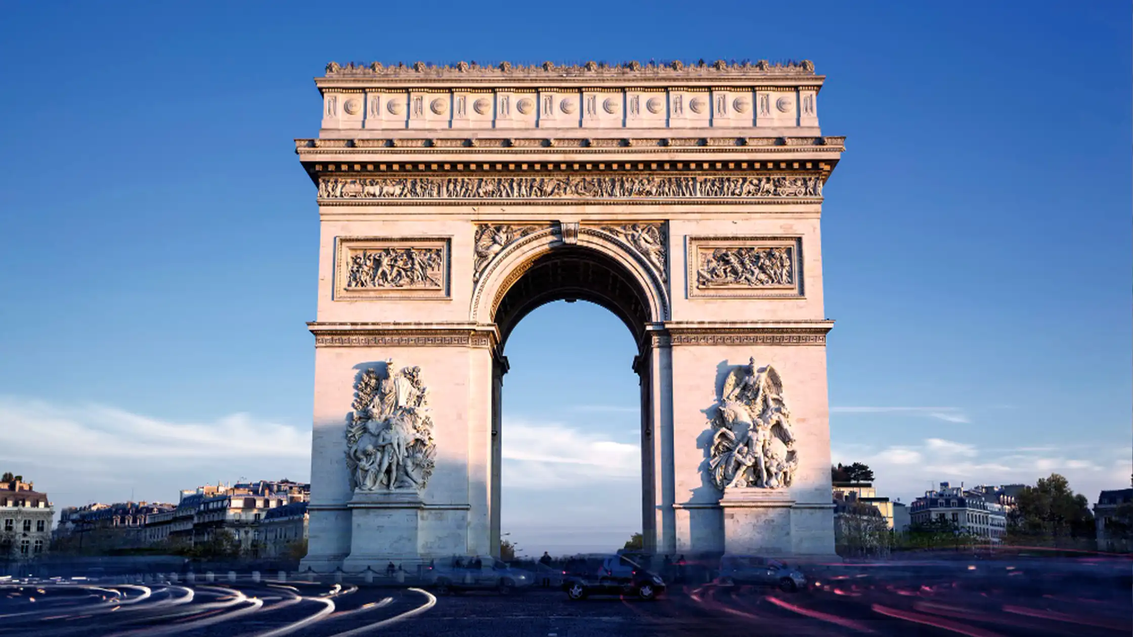 How to Save Big on Flights: Master the Gateway City Hack